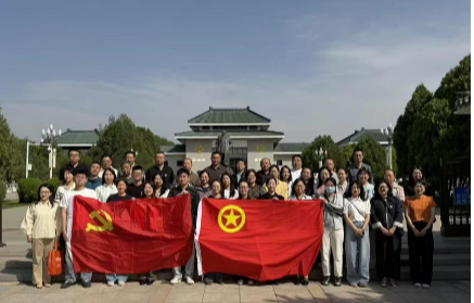 赓续五四薪火 激扬青春担当｜内蒙院团委“五个一”活动赋能青年成长
